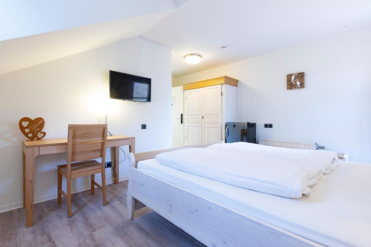 Hotel Blechhammer كايزرسلاوترن المظهر الخارجي الصورة